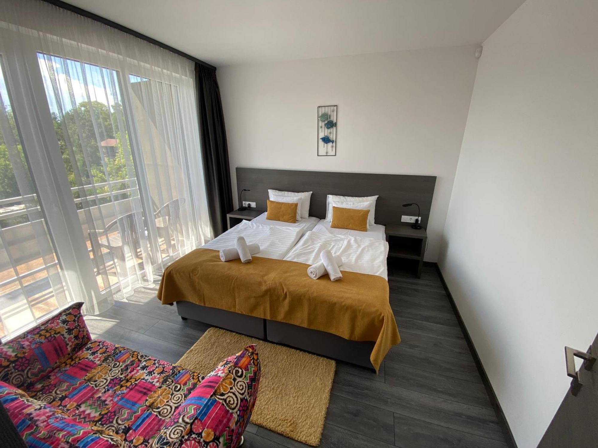 Hotel Csopak Resort & Lake Dış mekan fotoğraf
